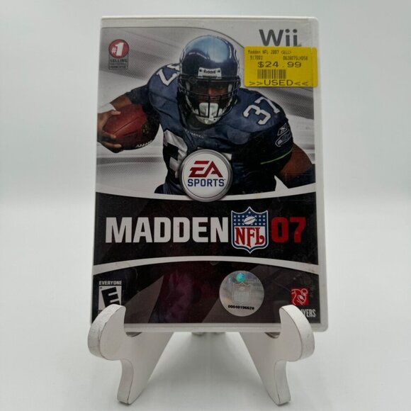 Madden NFL 07 (Nintendo Wii, 2006) video game - Picture 1 of 3